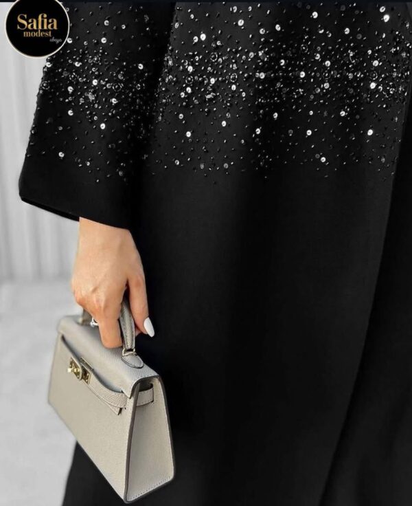 Arwa Abaya
